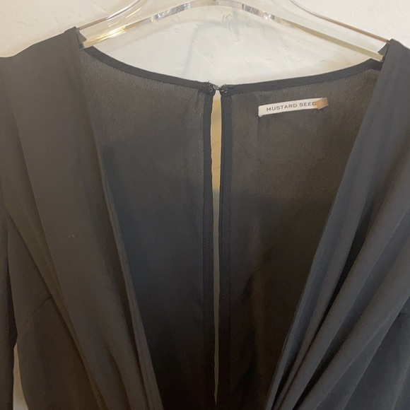 Mustard Seed black romper size Small (Y) - Picture 4 of 7